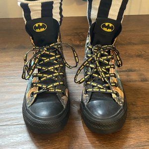 Batman Converse High Top Woman's 7 / Mens 5
